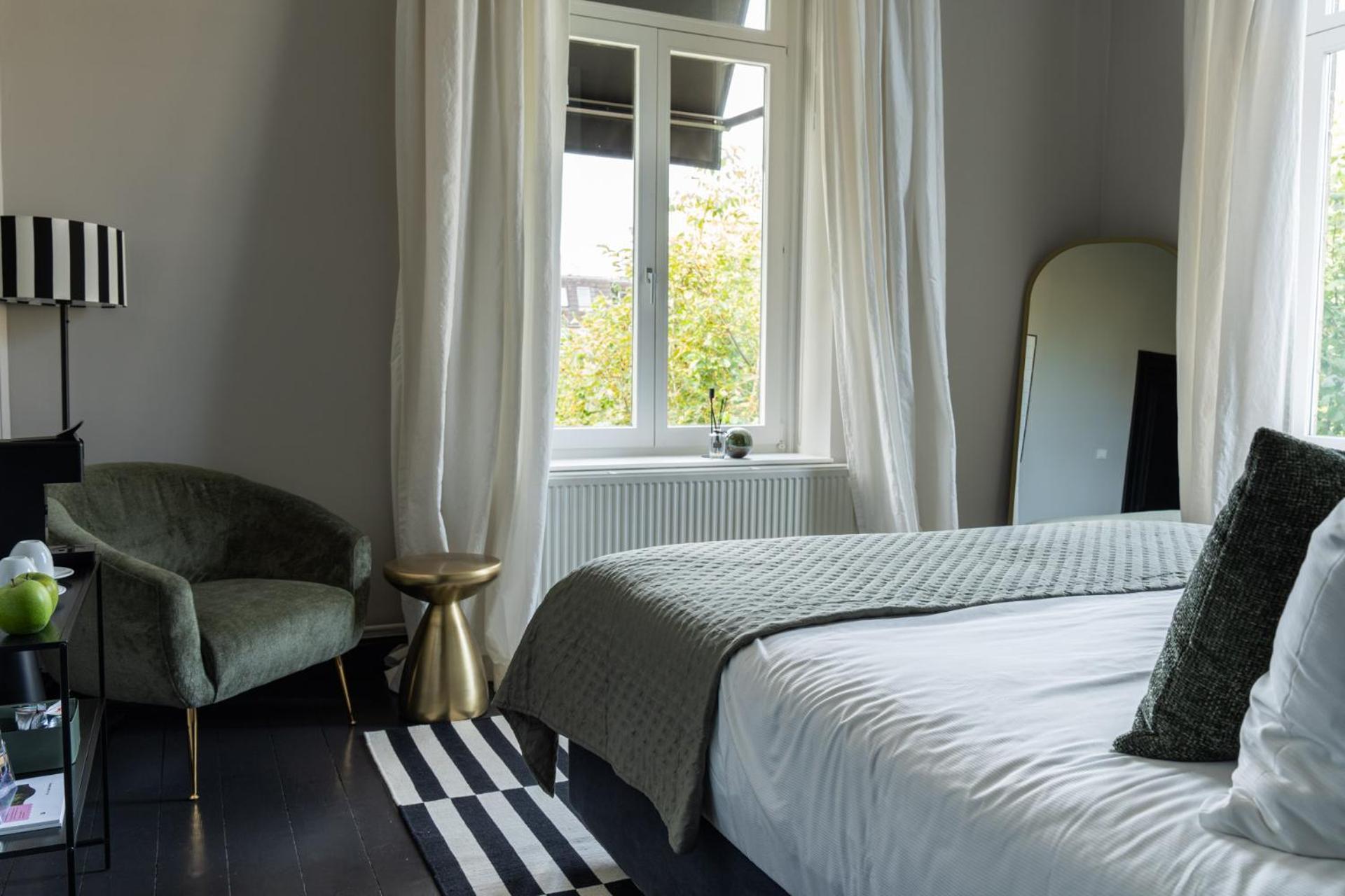 Villa V Petit Hotel Valkenburg aan de Geul Exteriör bild